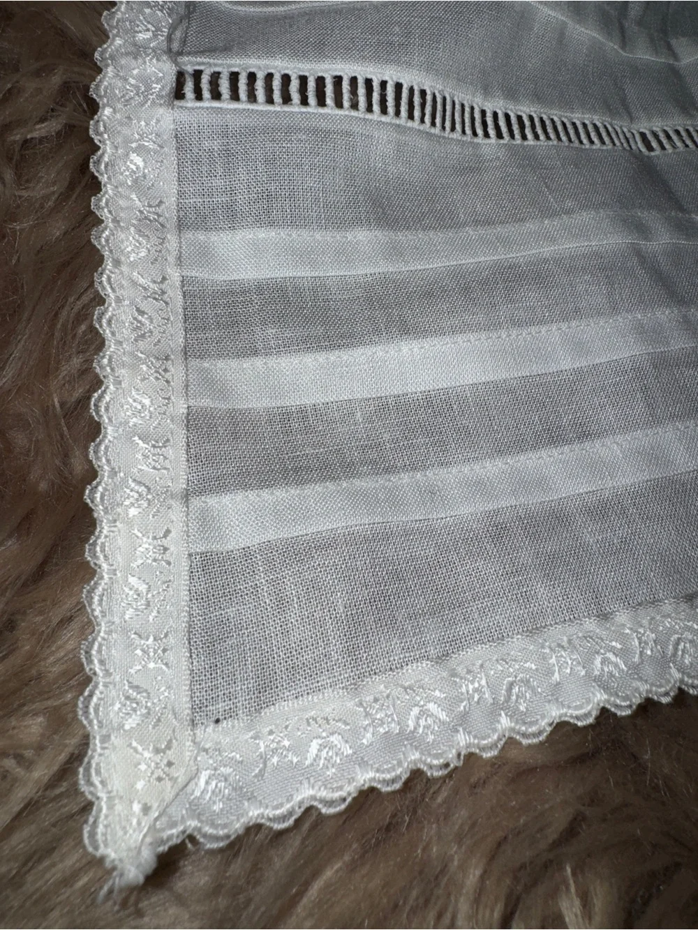 Vintage Authentic Helene Straßer Drindl Apron, White, Size 40 = US Large German
